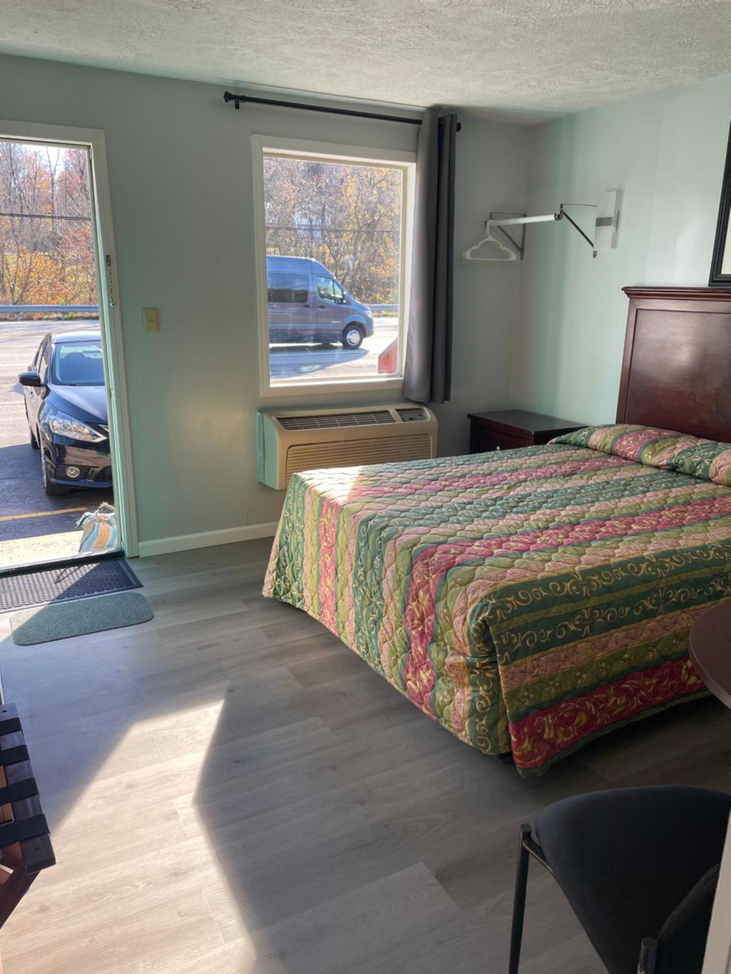 Perry-O Inn & Suites Star Junction Luaran gambar