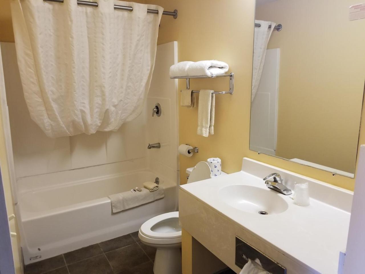 Perry-O Inn & Suites Star Junction Luaran gambar